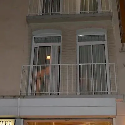 Hôtel Croix des Bretons - Lourdes Pyrénées 3*,  France