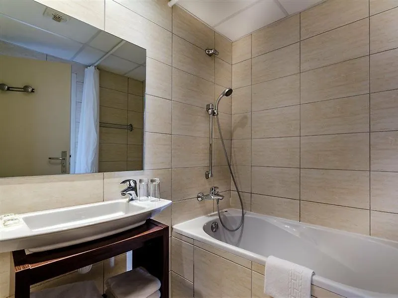Hotel Hôtel Croix des Bretons - Lourdes Pyrénées